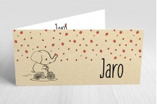 Olifantje met aardbeitjes Olifantje met aardbeitjes